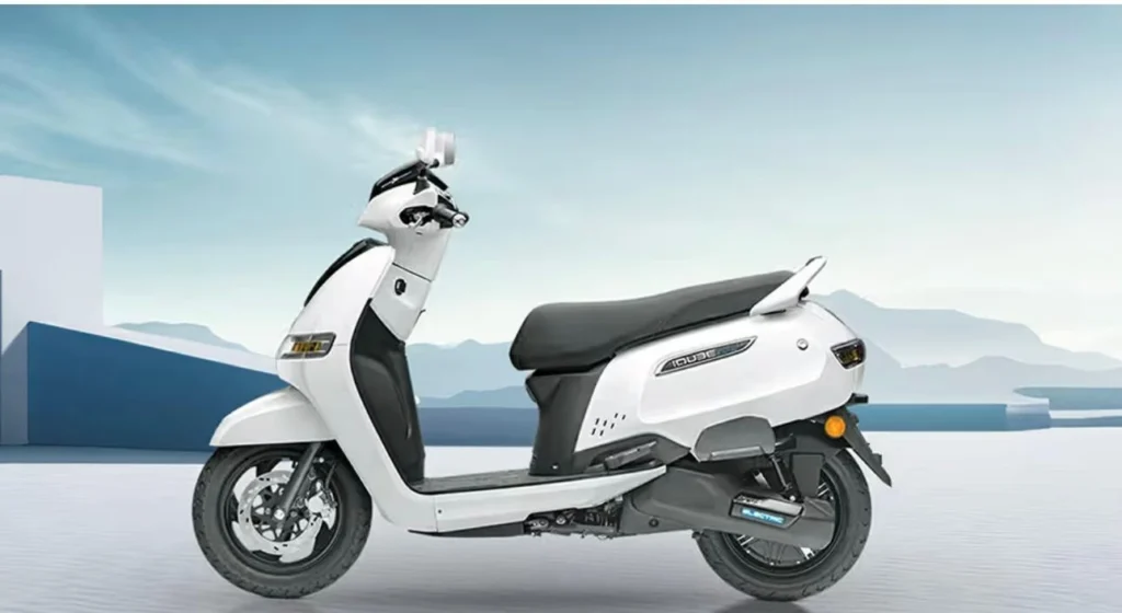 tvs showroom in malappuram bike image
